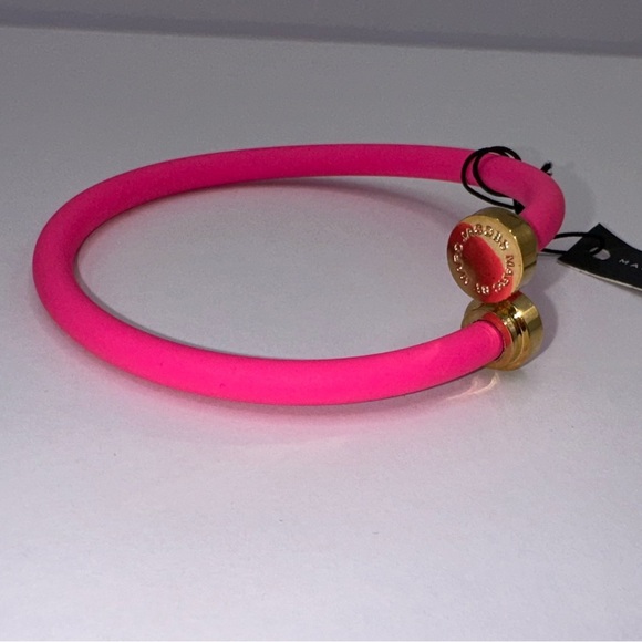 Marc By Marc Jacobs Knockout Pink Bracelet - One Size NWT Retail $48 - Picture 7 of 11
